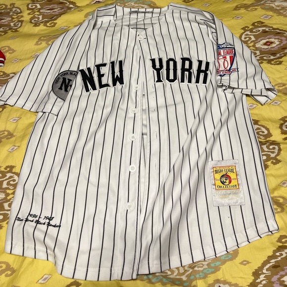 Yankees jersey - Picture 2 of 2